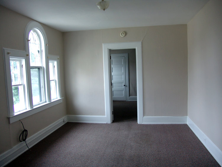 26 Walnut St - 7